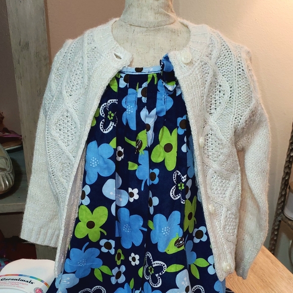 Baby Bgosh Cream/gold flecks cardigan in sz 6 mo - Picture 2 of 4